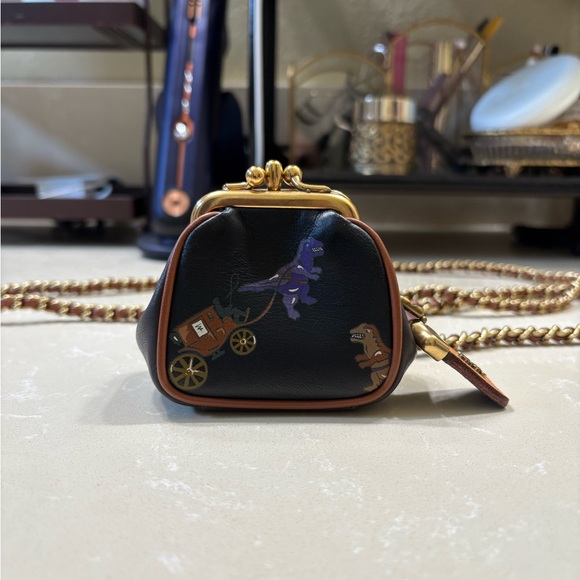 Coach Handbags - Coach Kisslock Rexy 1941